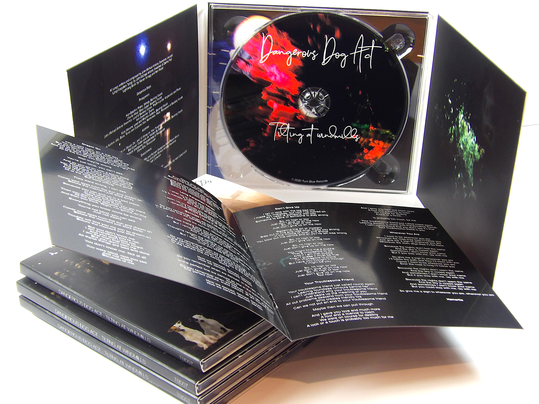 6 panel CD digipack plus booklet by Alpha Duplication
