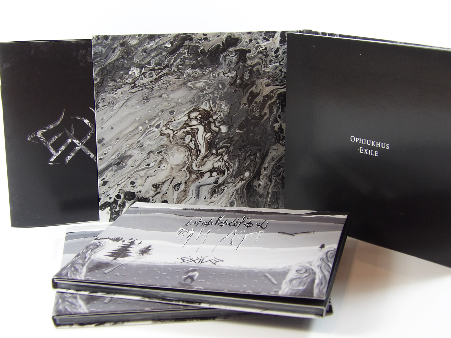 CD + 6 Panel Digipack + Booklet