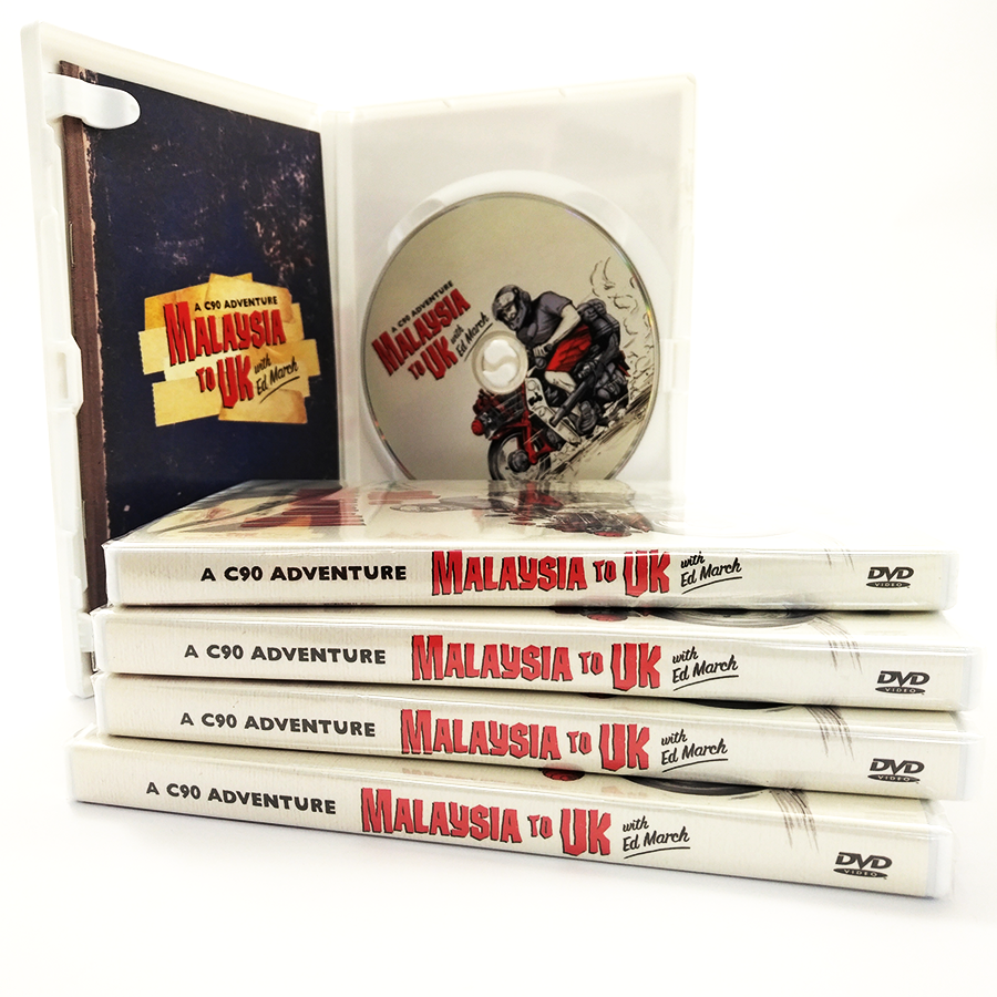 DVD + Standard DVD Case