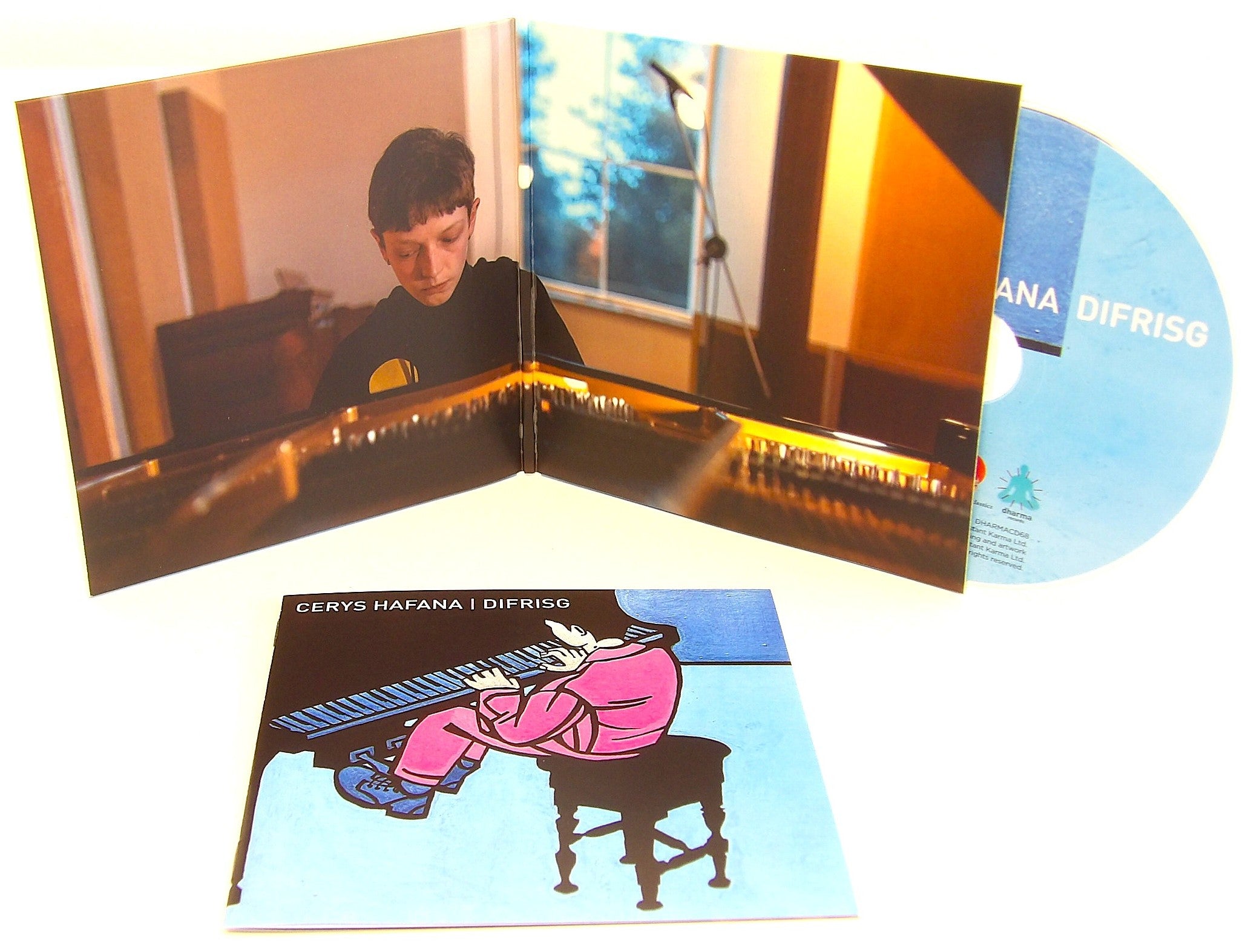 Remus Spine Gatefold Vinyl Style Wallet  manufactured by Alpha Duplication