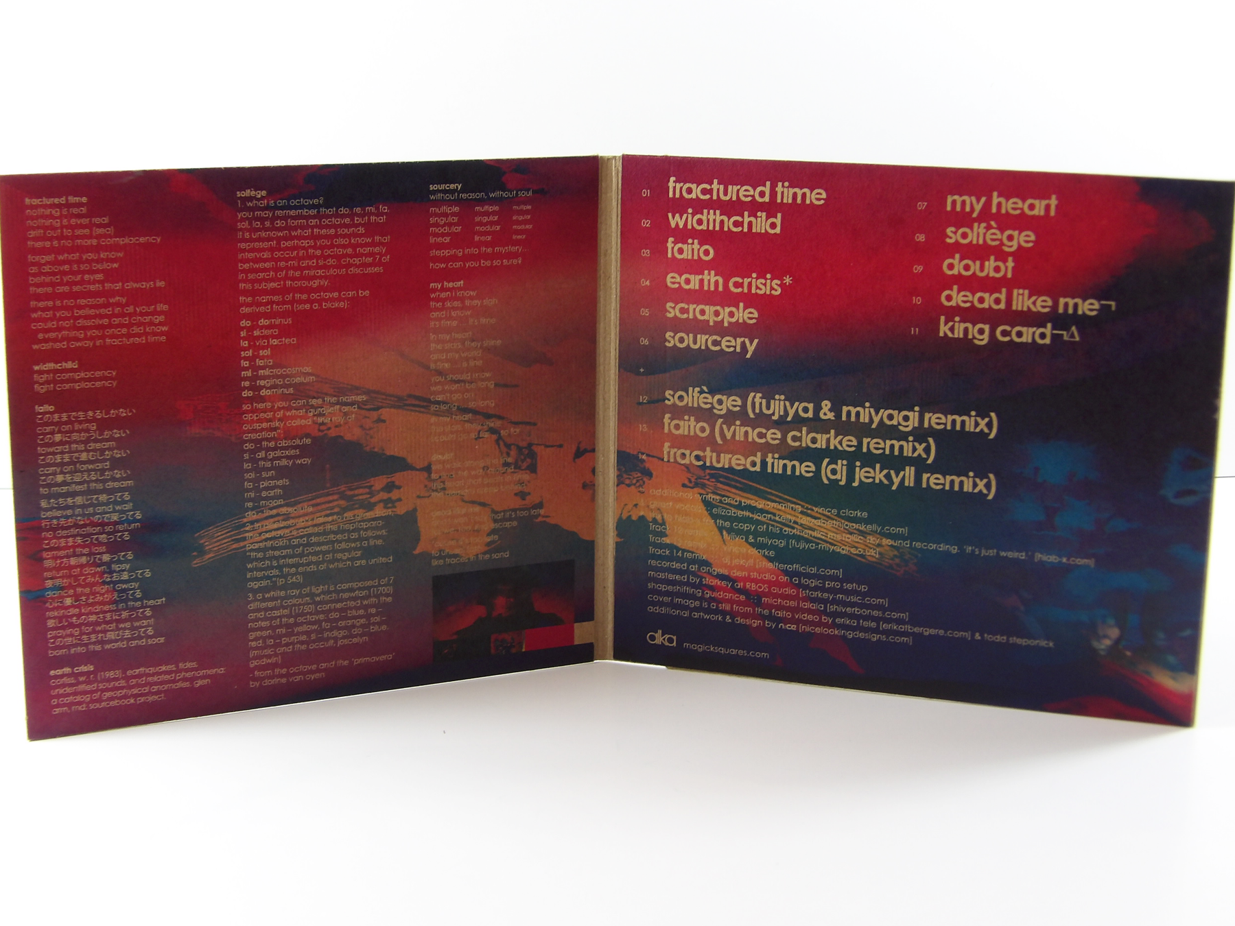 CD + 6 Panel Digisleeve